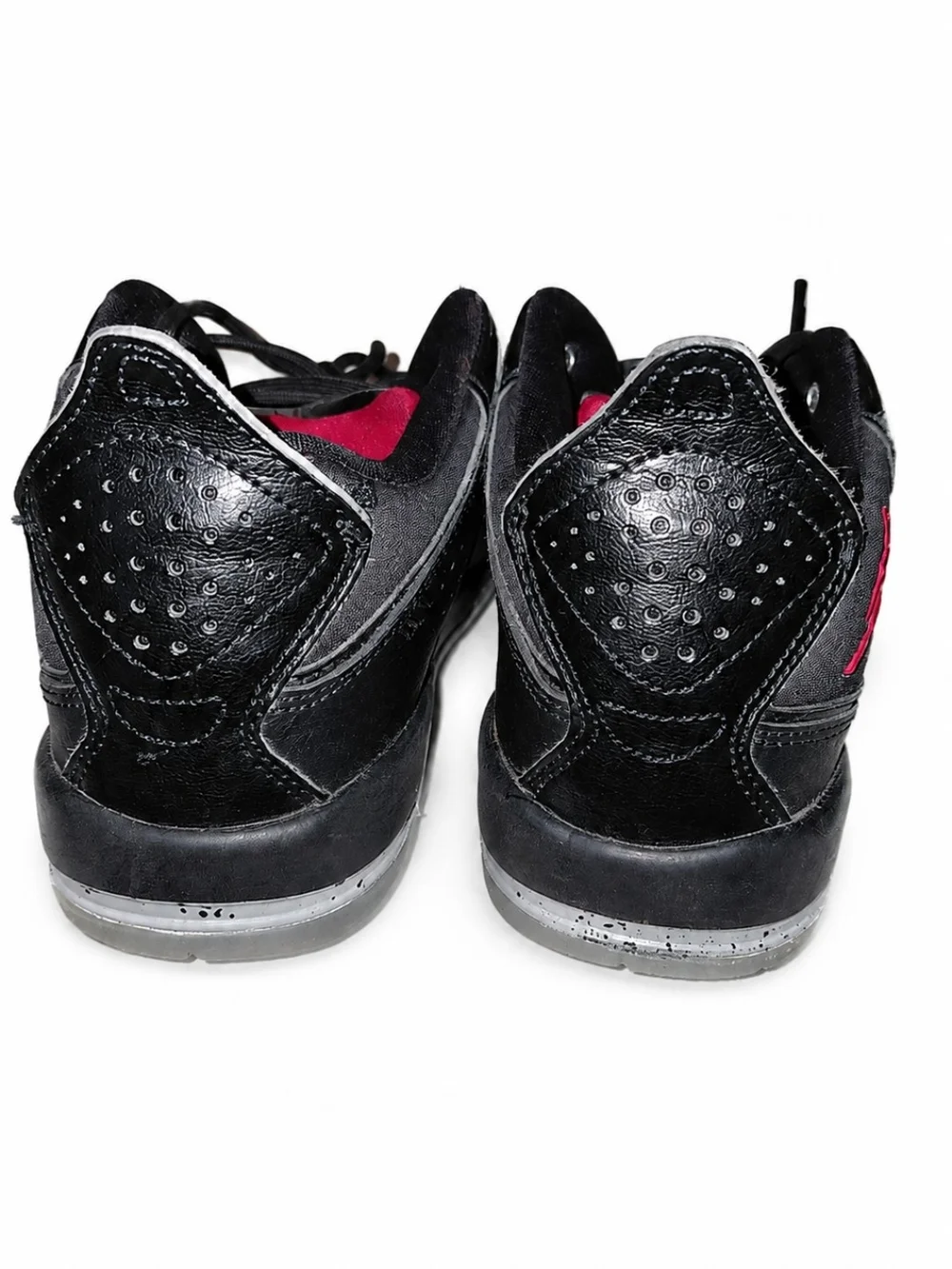 Jordan Men's Black and Red High-Top Basketball Sneakers